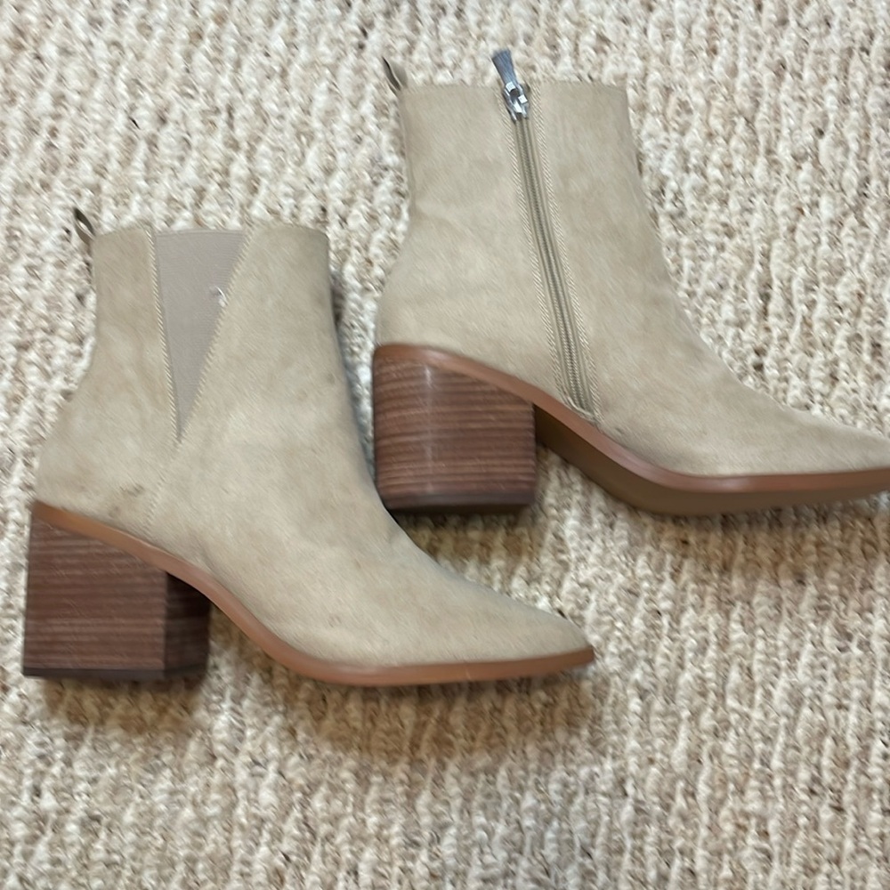 BP Suede Ankle Boots “Baylee”